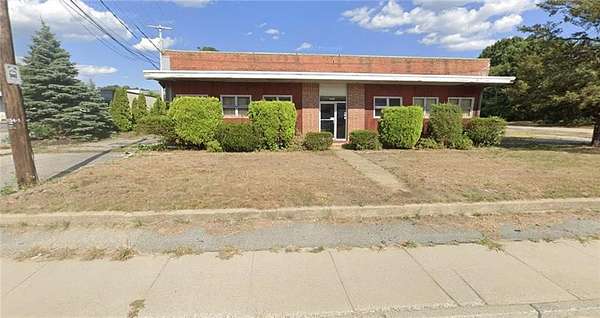 1.52 Acres of Mixed-Use Land for Sale in Warwick, Rhode Island