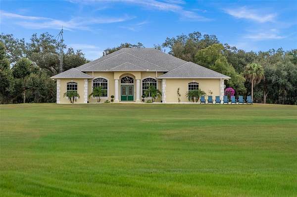 13.3 Acres of Land with Home for Sale in Arcadia, Florida