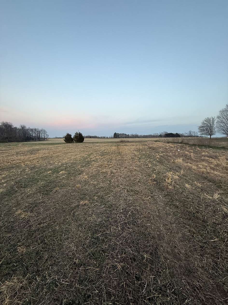 11 Acres of Land for Sale in Ethridge, Tennessee