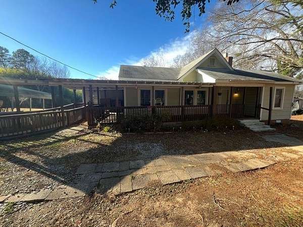 2.12 Acres of Residential Land with Home for Sale in Gaffney, South Carolina