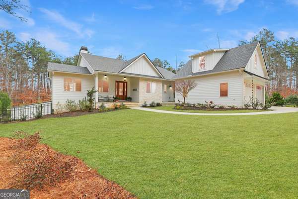 1.57 Acres of Residential Land with Home for Sale in Martin, Georgia