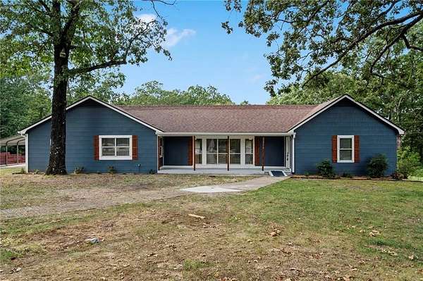 2.16 Acres of Residential Land with Home for Sale in Garfield, Arkansas