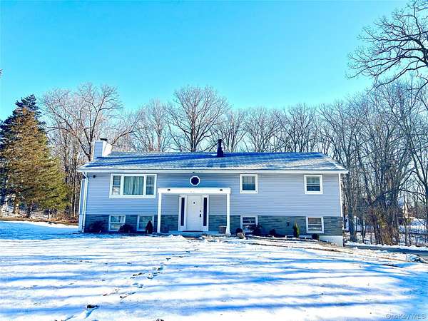 1.9 Acres of Residential Land with Home for Sale in Florida, New York