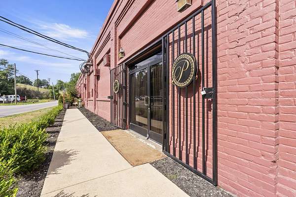 1.56 Acres of Improved Mixed-Use Land for Sale in Cynthiana, Kentucky