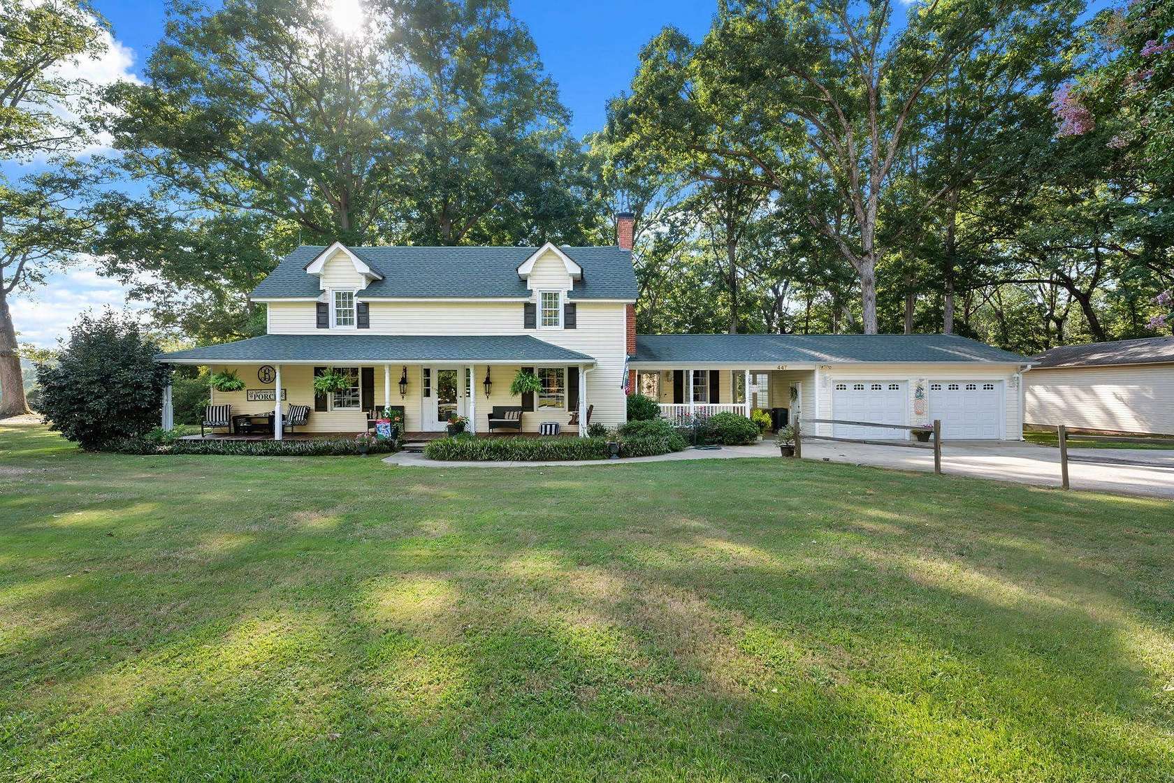 2 Acres of Residential Land with Home for Sale in Chesnee, South Carolina