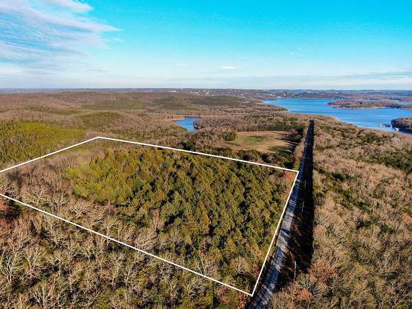 30 Acres of Recreational Land for Sale in Shell Knob, Missouri