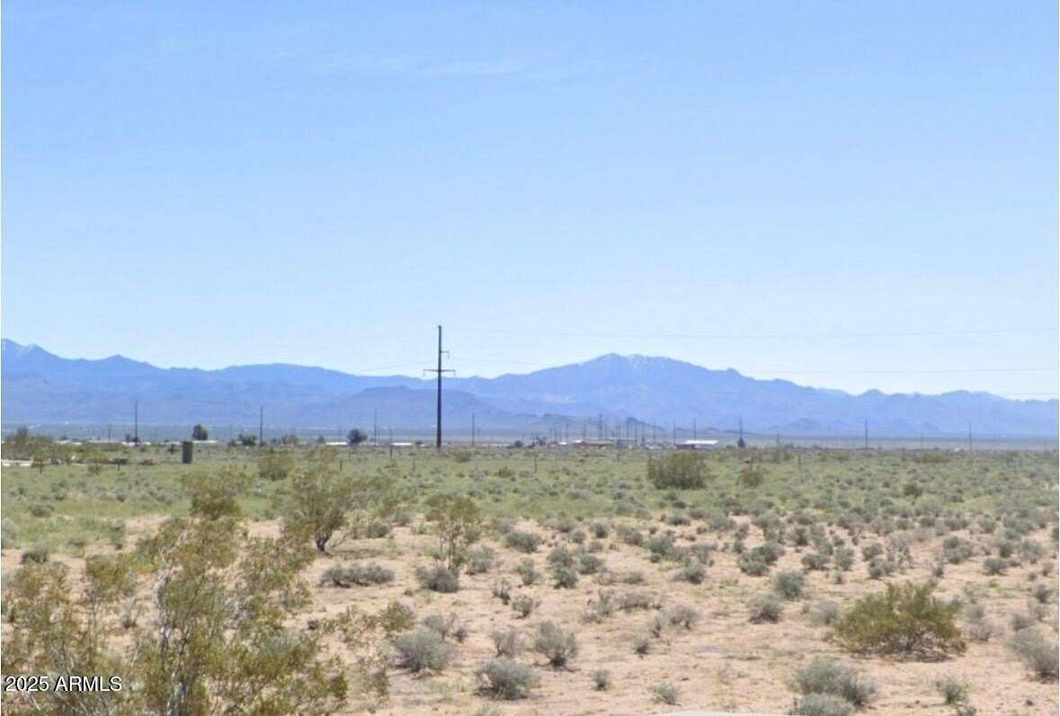 20.1 Acres of Land for Sale in Golden Valley, Arizona