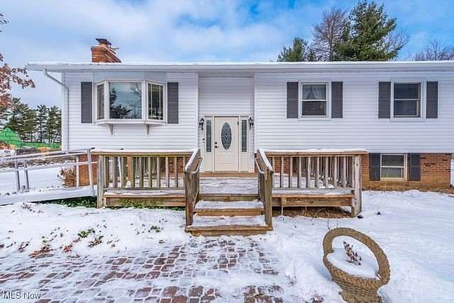 2 Acres of Residential Land with Home for Sale in Hinckley, Ohio