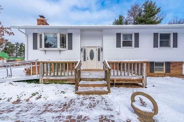 2 Acres of Residential Land with Home for Sale in Hinckley, Ohio