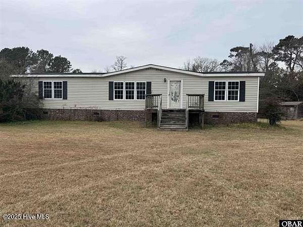 2.32 Acres of Residential Land with Home for Sale in Jarvisburg, North Carolina