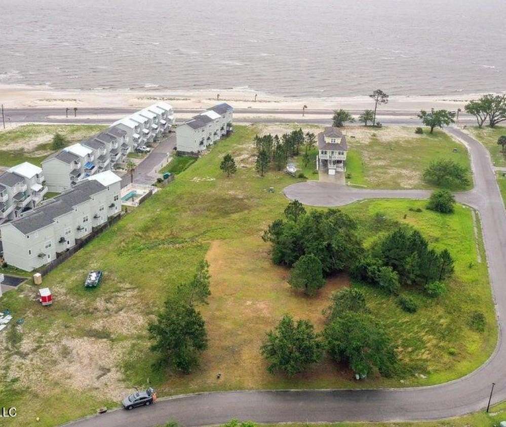 0.33 Acres of Land for Sale in Long Beach, Mississippi