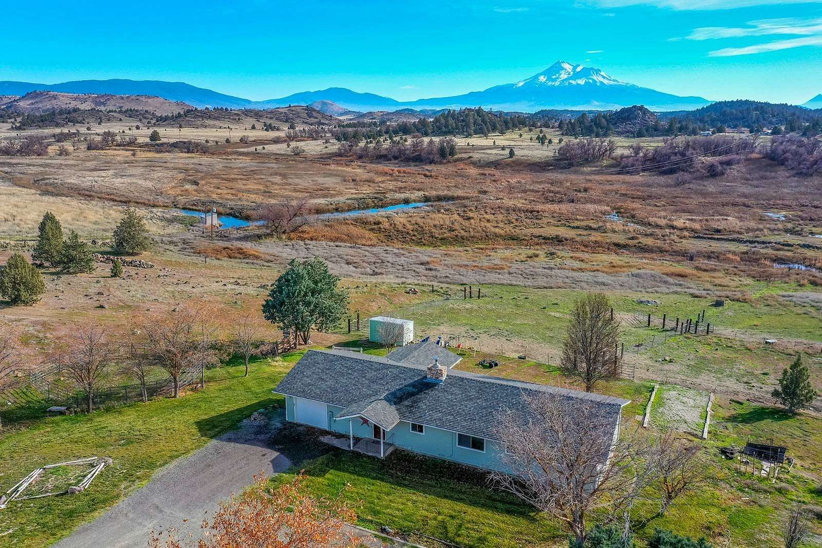 21.2 Acres of Agricultural Land with Home for Sale in Montague, California