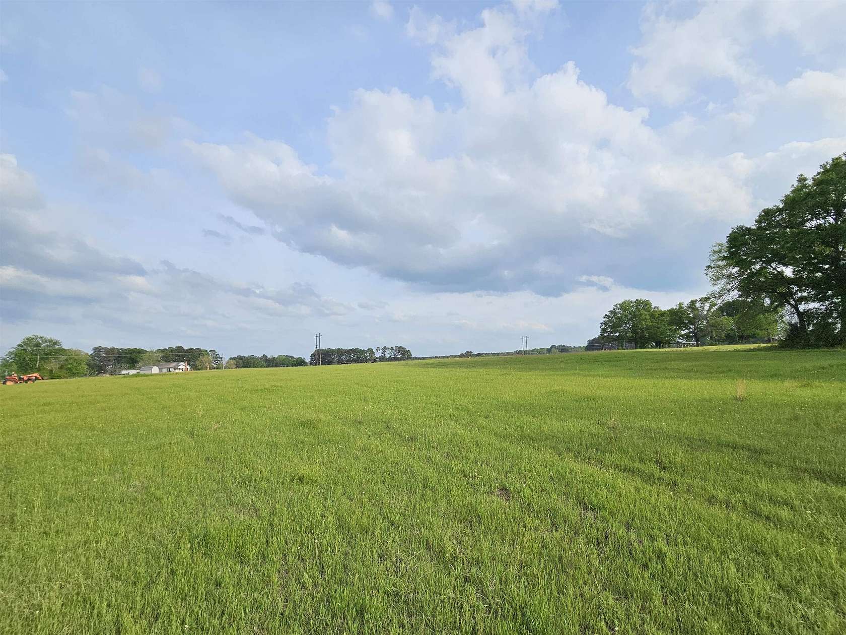 18.7 Acres of Recreational & Residential Land for Sale in Beckville, Texas