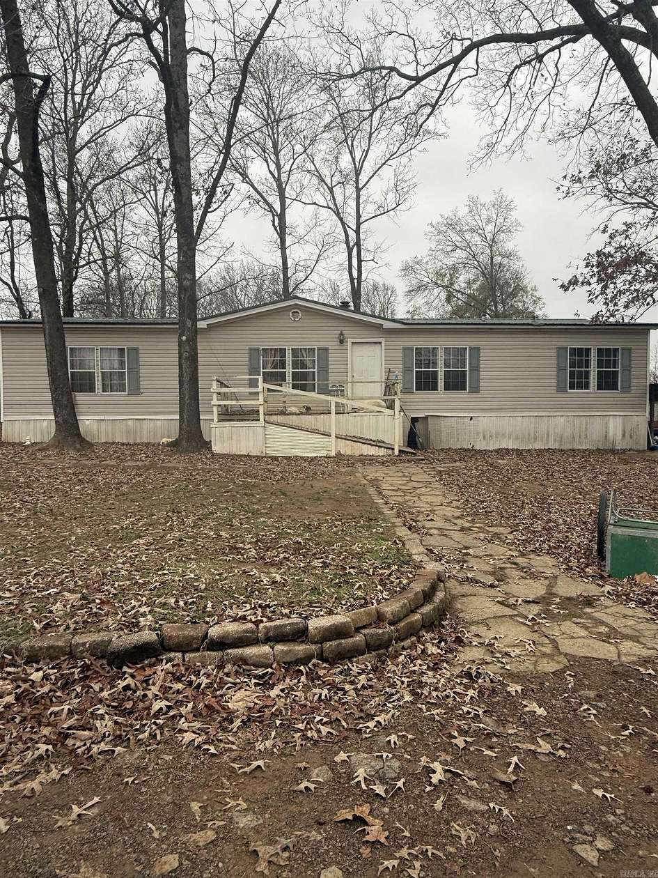 3.59 Acres of Land with Home for Sale in Searcy, Arkansas