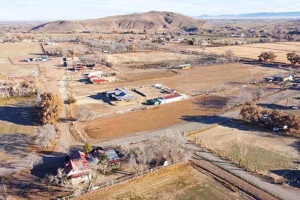 1.4 Acres of Residential Land for Sale in Los Lunas, New Mexico