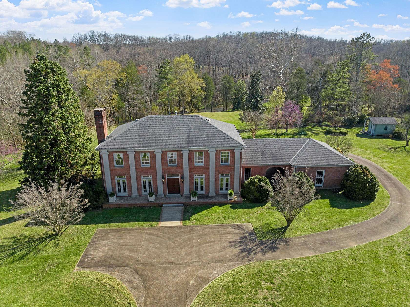 5 Acres of Land with Home for Sale in Lawrenceburg, Tennessee