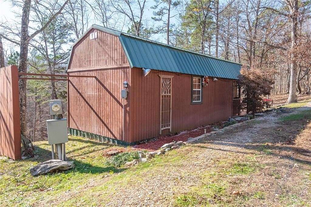 1.3 Acres of Residential Land with Home for Sale in Jasper, Arkansas