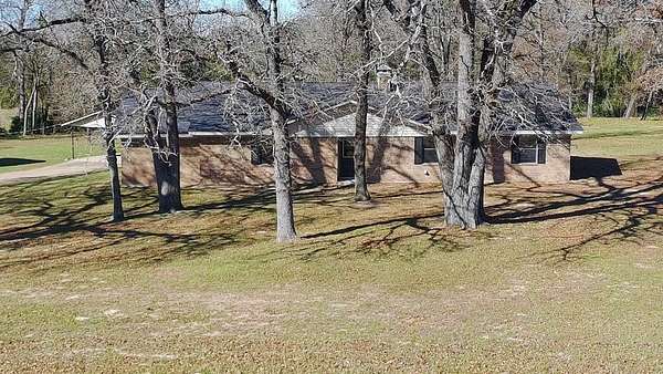 15.2 Acres of Land with Home for Sale in Palestine, Texas