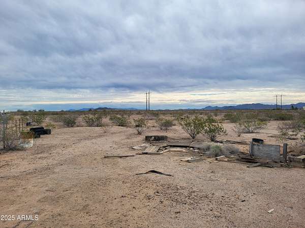 2.5 Acres of Residential Land for Sale in Arlington, Arizona