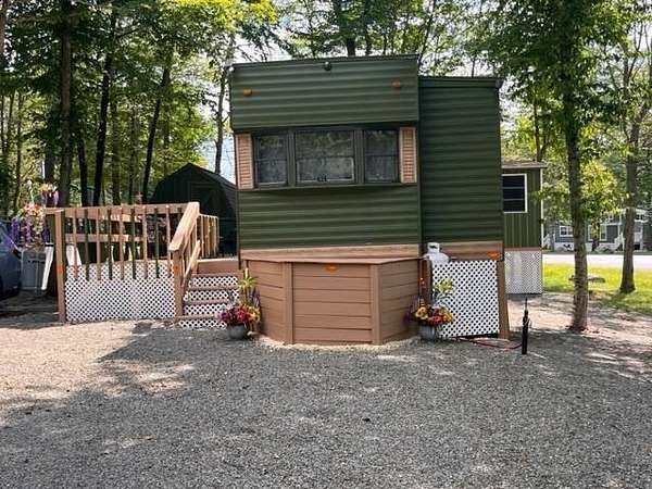 0.15 Acres of Residential Land for Sale in Gouldsboro, Pennsylvania