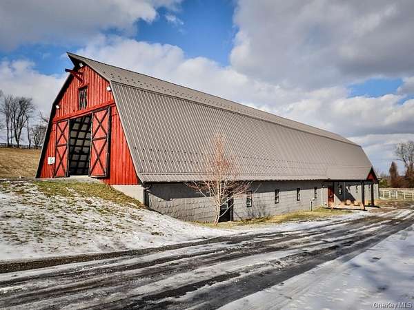 23.3 Acres of Improved Land for Sale in Warwick, New York