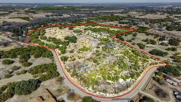 30 Acres of Land for Sale in Granbury, Texas