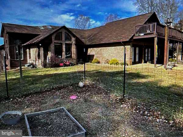 14.9 Acres of Land with Home for Sale in Amissville, Virginia