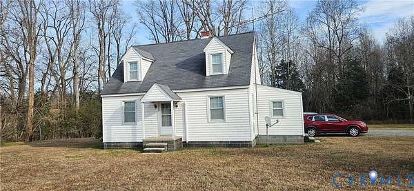 3.2 Acres of Residential Land with Home for Sale in Tappahannock, Virginia