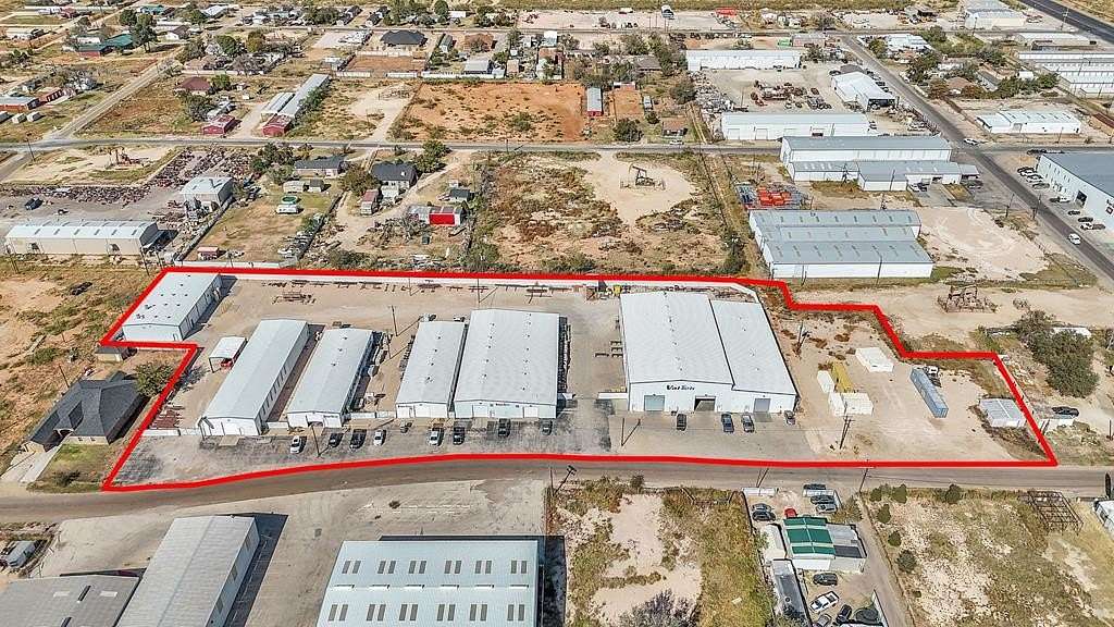 4 Acres of Improved Commercial Land for Sale in Odessa, Texas