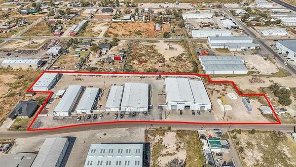 4 Acres of Improved Commercial Land for Sale in Odessa, Texas