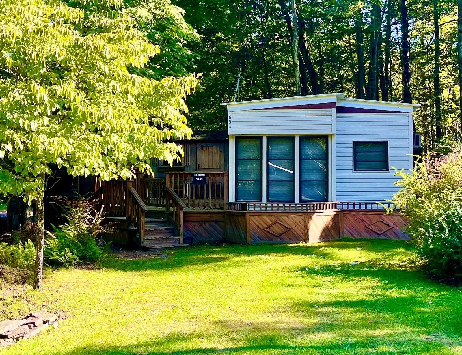 0.12 Acres of Residential Land for Sale in Gouldsboro, Pennsylvania