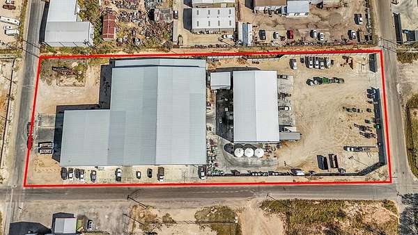 3.37 Acres of Improved Commercial Land for Sale in Odessa, Texas