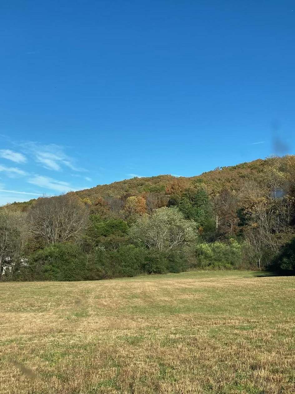 9 Acres of Land for Sale in Charleston, Tennessee