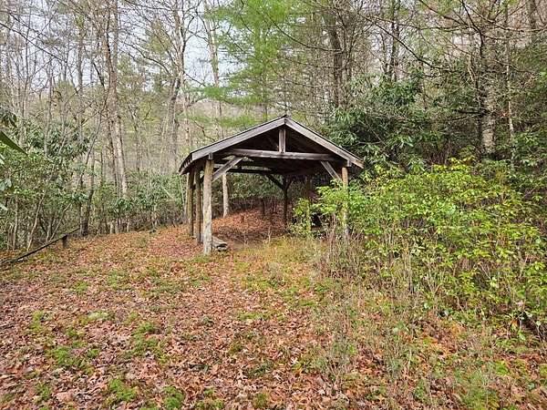 3 Acres of Residential Land for Sale in Tuckasegee, North Carolina