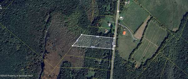 5.54 Acres of Residential Land for Sale in Thompson, Pennsylvania