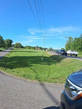 1.13 Acres of Commercial Land for Sale in Hendersonville, Tennessee