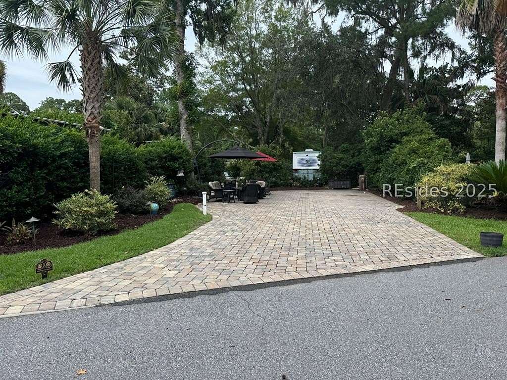 Residential Land for Sale in Hilton Head Island, South Carolina