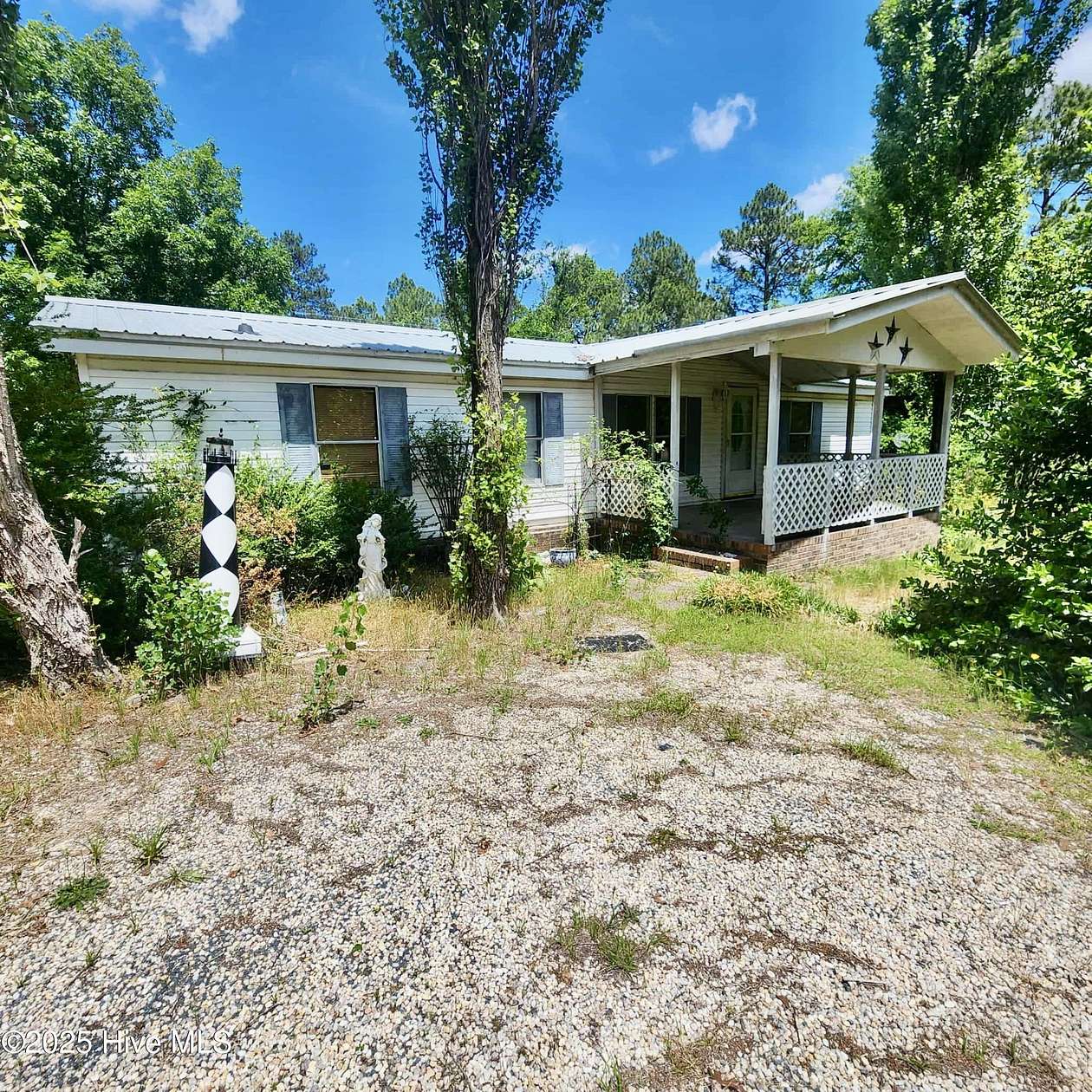 2.42 Acres of Residential Land with Home for Sale in Rockingham, North Carolina