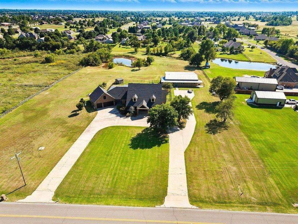 5 Acres of Residential Land with Home for Sale in Yukon, Oklahoma