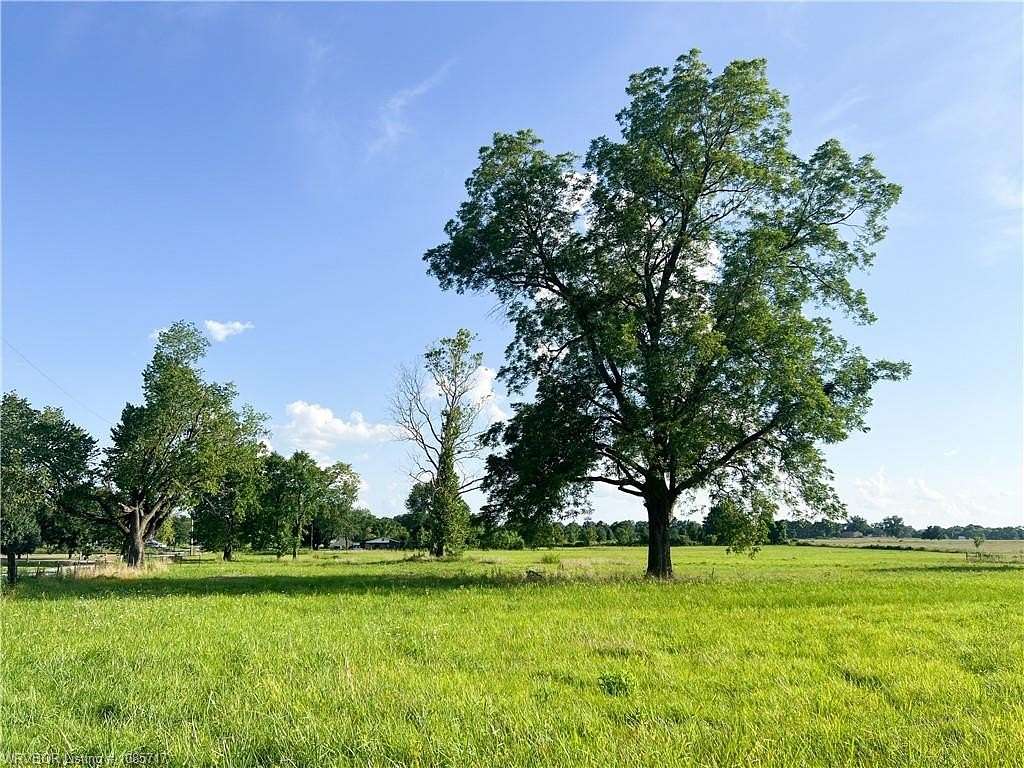 7.74 Acres of Land for Sale in Lavaca, Arkansas