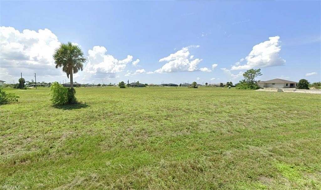 Residential Land for Sale in Cape Coral, Florida