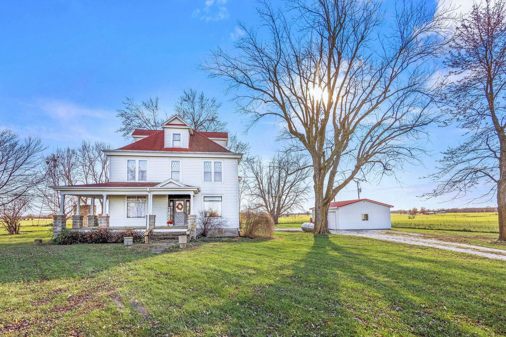 5 Acres of Residential Land with Home for Sale in Fulton, Missouri