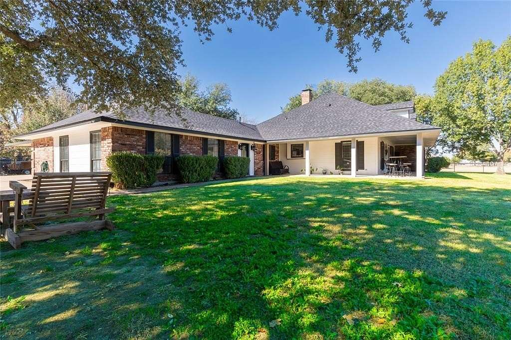 3 Acres of Residential Land with Home for Sale in Terrell, Texas