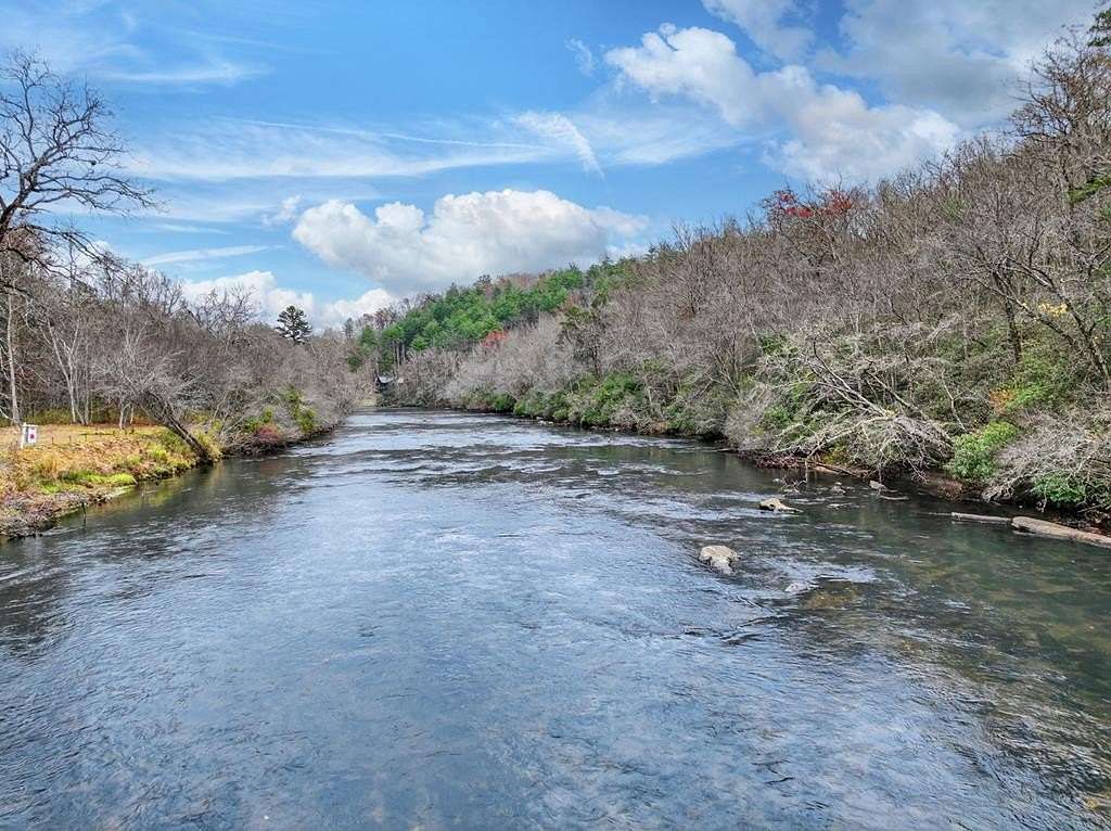 1.48 Acres of Land for Sale in Mineral Bluff, Georgia