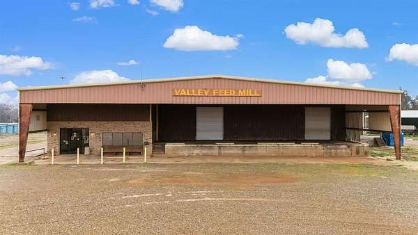 3.66 Acres of Commercial Land for Sale in Winnsboro, Texas