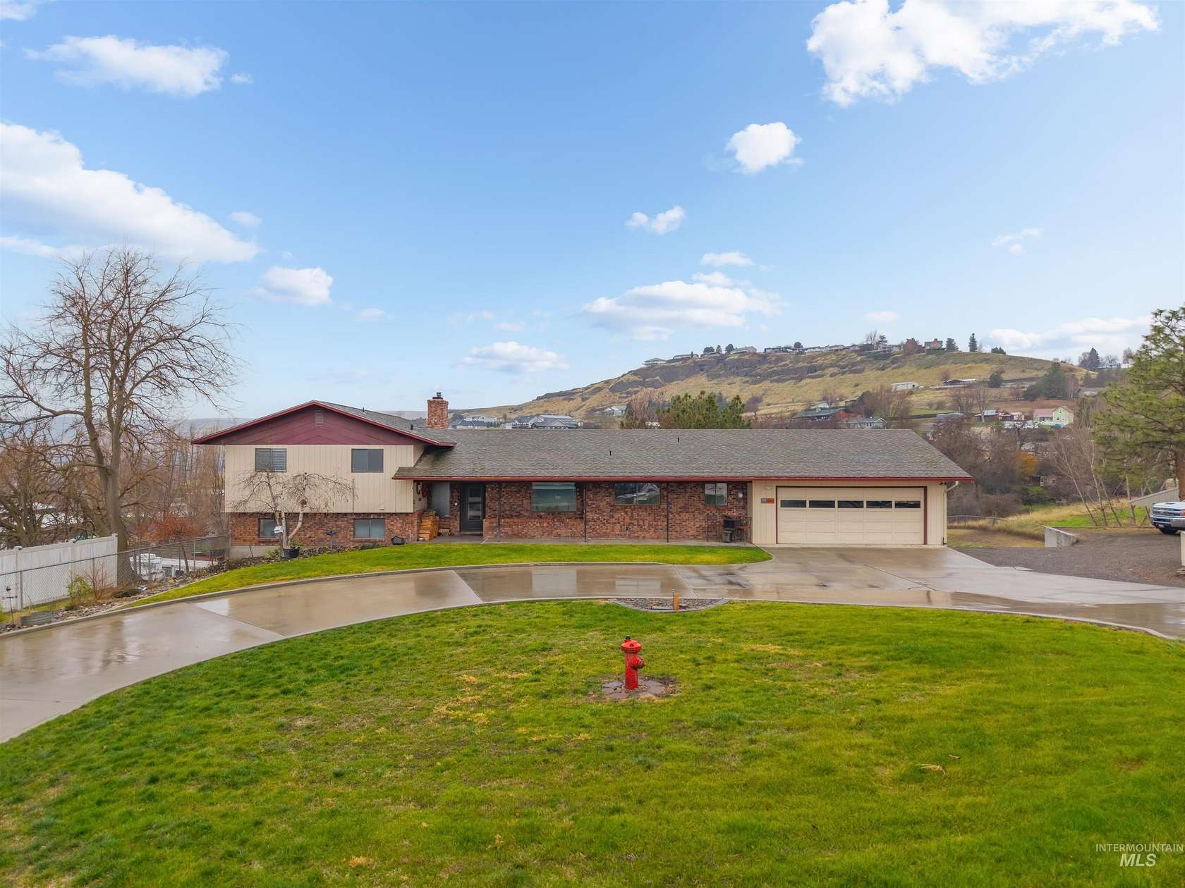 2.24 Acres of Residential Land with Home for Sale in Clarkston, Washington