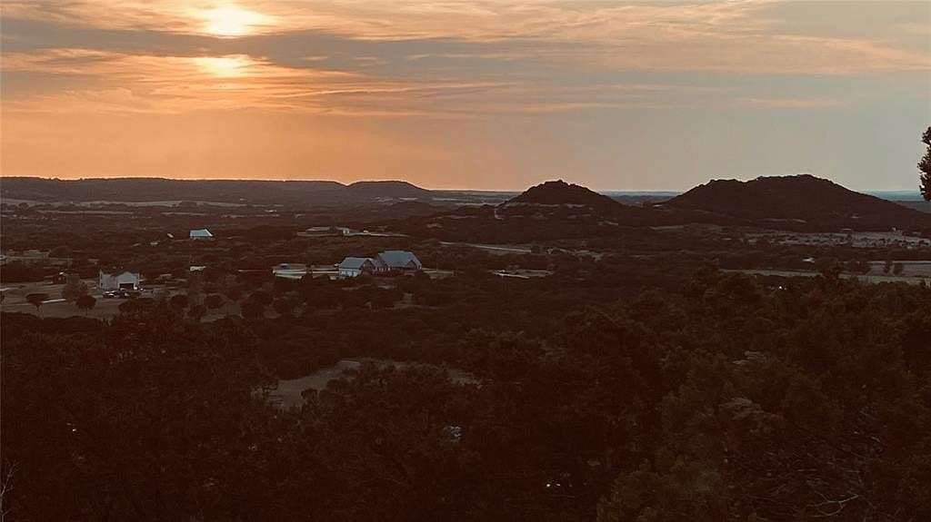 10.5 Acres of Land for Sale in Glen Rose, Texas