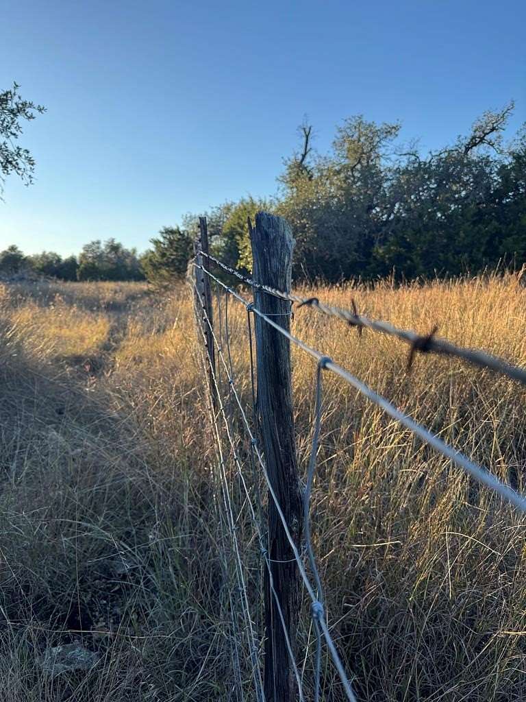 10 Acres of Residential Land for Sale in Mountain Home, Texas