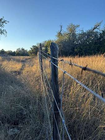 10 Acres of Residential Land for Sale in Mountain Home, Texas