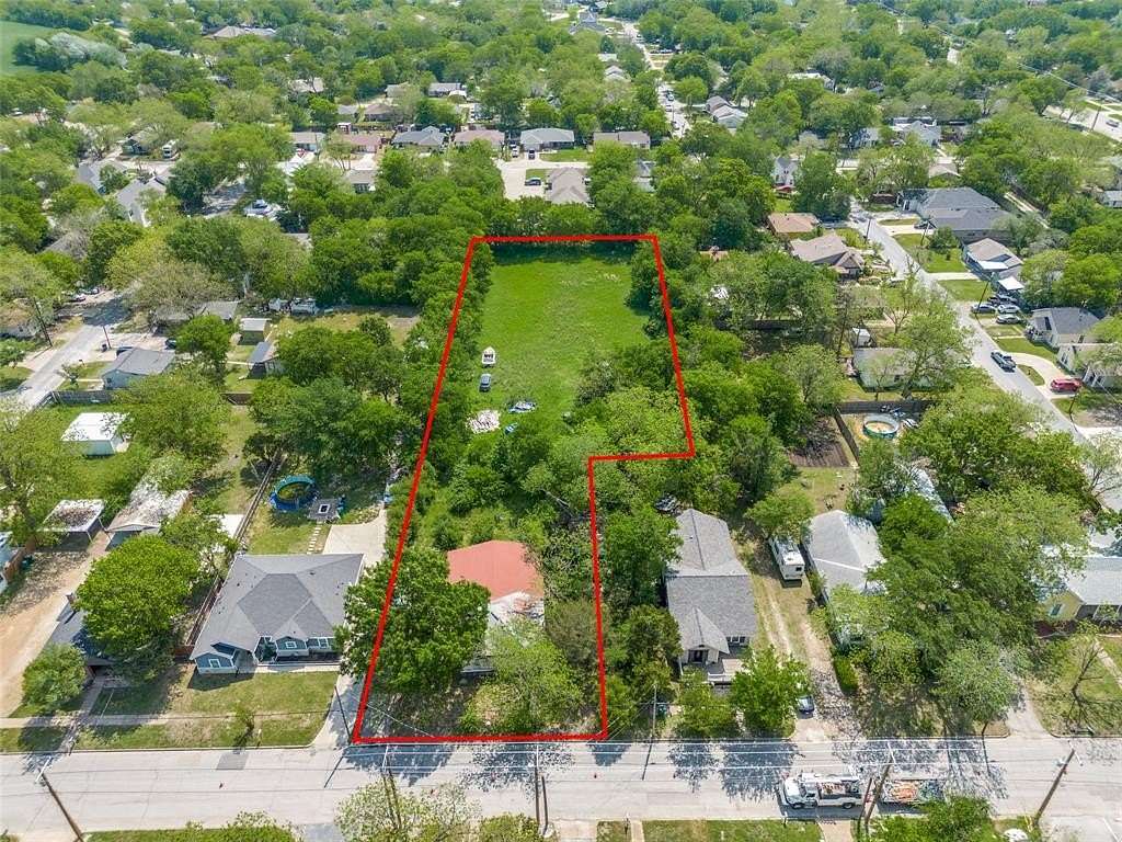 1.29 Acres of Residential Land for Sale in Waxahachie, Texas